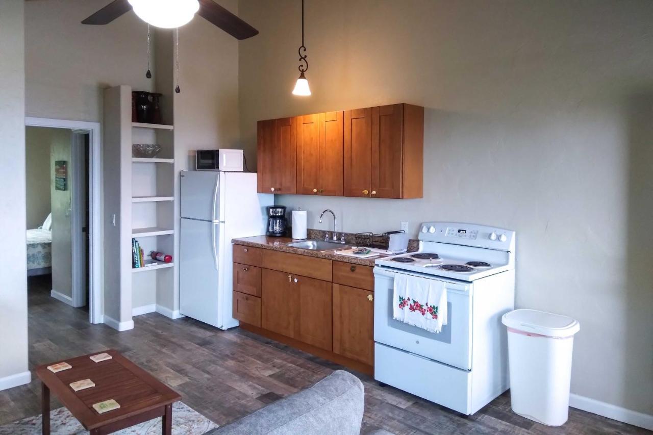 Airy Kailua-Kona Apt Less Than 3 Mi To Beach Access! Exterior photo