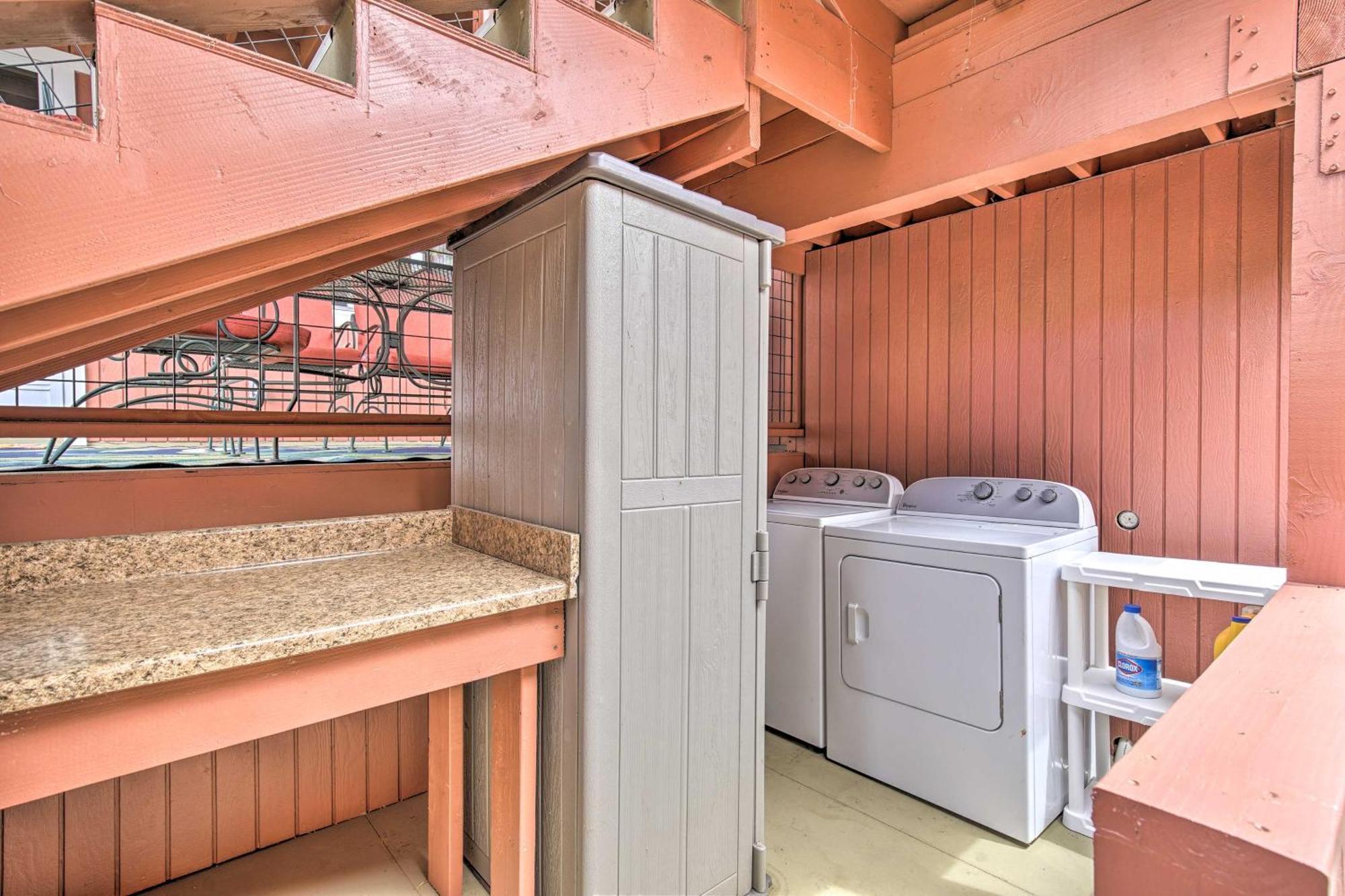Airy Kailua-Kona Apt Less Than 3 Mi To Beach Access! Exterior photo